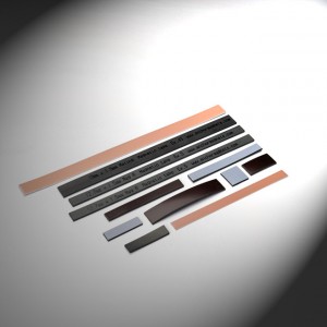 Bandes magnétiques découpées brutes, adhésives
